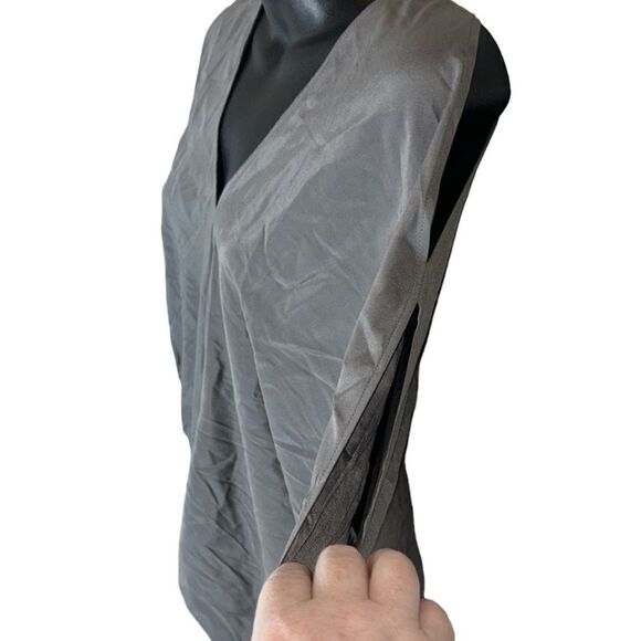 Zero Maria cornejo grey silk shoulder cut out top size 2 quiet luxury capsule - Picture 4 of 8